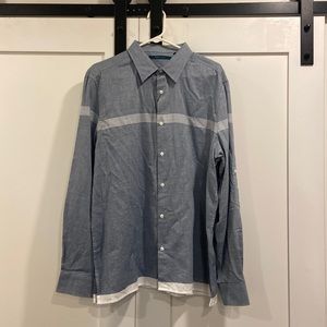 Perry Ellis Casual Button Down
